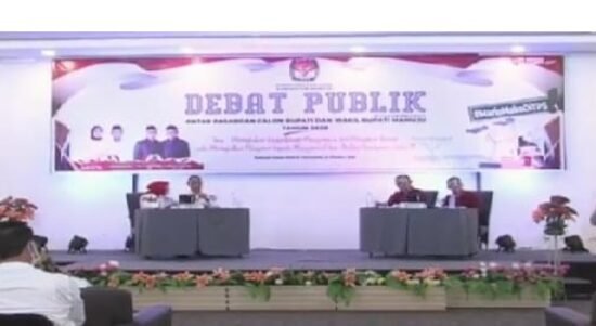 debat 1